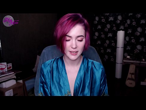 ❤️ Instruction on jerking off from a Russian girl in English Sex at en-gb.xxxomg.ru ☑